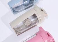 Shakers Bouteille de sport en plastique transparente de 650 ml pour protéines avec boule mélangeuse