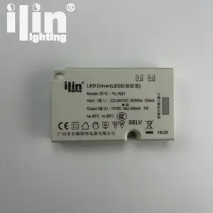 Proveedor de controladores LED Precio de fábrica listado UL DC12V 7W Fuente de alimentación de controlador de voltaje constante LED ultrafino