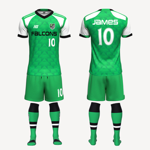 ชุดฟุตบอลแบบกำหนดเองได้ OEM ออกแบบสำหรับทีมสโมสร ระบายอากาศได้ดี เสื้อแข่งฟุตบอลแขนสั้นสำหรับฤดูร้อน ผ้าโพลีเอสเตอร์ 100% - Product Image 4