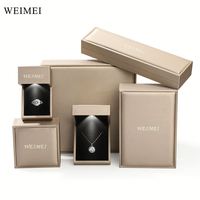 Coffret à Bijoux Doré LED avec Lumière pour Collier Bague Bracelet, Personnalisable avec Logo