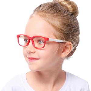 <span class=keywords><strong>Occhiali</strong></span> per Bambini in Silicone Morbido Multicolore, Montatura Ottica Anti <span class=keywords><strong>Luce</strong></span> <span class=keywords><strong>Blu</strong></span>, <span class=keywords><strong>Occhiali</strong></span> <span class=keywords><strong>da</strong></span> Computer per Bambini - Product Image 2