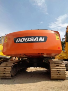 Excavadora de cadenas Doosan DH220LC-7 con capacidad de cazo de 1.38m, potencia de 118kW, peso de 22500kg, excavadora mediana - Product Image 3