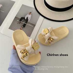 Ciabatte per bambini, sandali per bambini, ciabatte da bambina, ciabatte a forma di farfalla, ciabatte a forma di orsetto - Product Image 3