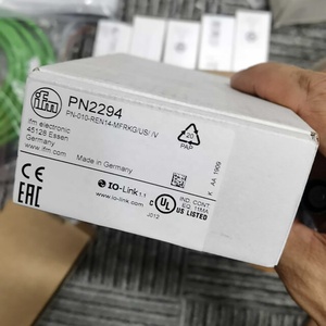 Sensor IFM PN2294 con Pantalla -1-10 bar 4-20mA 0-10V IO-Link PNP/NPN IP67 - Product Image 3