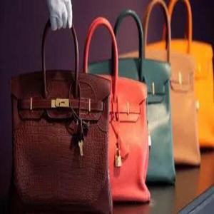 Modern Ladies Faux Leather <b>Purse</b> With Attractive Tassel Ornament Secure <b>ZIP</b> Closure Two Handles Roomy Compartment Fashion - Product Image 3