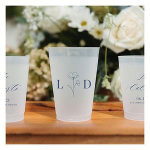 Vasos Personalizados para Recuerdos de Boda con Impresión de Logotipo, Vasos de Plástico Reutilizables de 16 oz, Resistentes a los Golpes, para Estadios, Recuerdos de Boda - Product Image 1