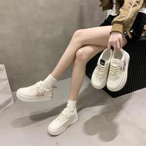 2024 yeni kadın ayakkabısı koleksiyonu düşük üst Hong Kong rüzgar kalın soled ekmek ayakkabı tuval yıldız dilenci ayakkabı panada - Product Image 6