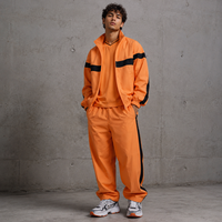 Ensemble de survêtement personnalisé pour homme, veste à fermeture éclair intégrale en polyester orange, pantalon de jogging à rayures contrastées, vêtements de sport, usine de vêtements OEM ODM