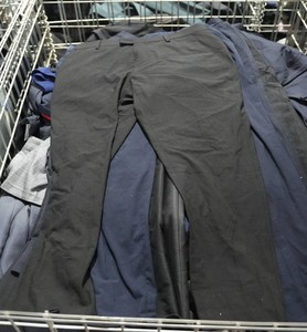 Pantaloni Eleganti da Uomo Usati, Vendita all'Ingrosso di Pantaloni Formali, Fornitore di Stock <span class=keywords><strong>in</strong></span> Grandi Quantità per Uniformi da Ufficio e Lavoro - Product Image 5