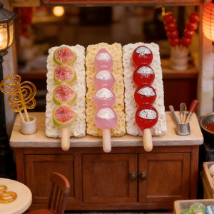 Miniature di Frutta Candita Simulata: Bacche, Fragole, Arance e Fichi in Resina, Accessori per Frigorifero, Giocattoli Alimentari in Miniatura - Product Image 2