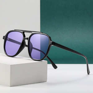 Gafas de Sol de Estilo Coreano para Mujer, Montura Cuadrada Negra, Lentes de PC con Protección UV400, Protección Solar para Pesca, Ciclismo y Conducción - Product Image 2