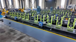 Machine de formage de profilés en acier léger CU entièrement automatique, Équipement de formage de profilés en U et de rails CU CNC PLC, Approvisionnement <span class=keywords><strong>direct</strong></span> usine - Product Image 3