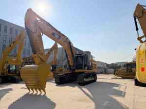 Excavadora hidráulica de cadenas CAT 349D2L de 49 toneladas, usada, original, con pocas horas de uso, para construcción pesada - Product Image 2