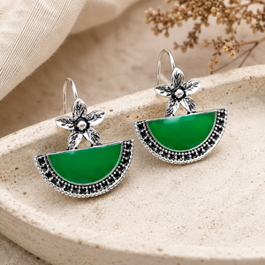 Orecchini verdi bohémien con design floreale, orecchini pendenti, eleganti accessori di gioielleria vintage per donna - Product Image 1
