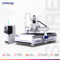 Routeur CNC ATC 2030 avec système de changement d'outil automatique linéaire, fraise oscillante et système de vision CCD pour le travail du bois et la publicité