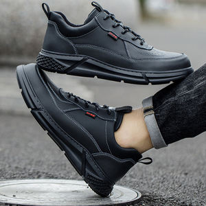 أحذية سلامة العمل غير الرسمية للرجال عالية الجودة معزولة للماء 6 كيلو فولت كهربائية خفيفة الوزن من الفولاذ المقاوم للساكنة المصنع - Product Image 5