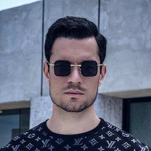 Lunettes de soleil carrées Steampunk pour hommes, monture noire, protection UV400, mode, voyage, cyclisme, conduite - Product Image 1