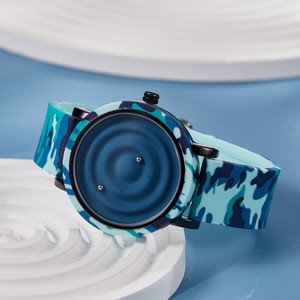 Montres pour hommes et femmes OEM ODM, montres assorties, montres magnétiques, montres à roulements à billes, montres à quartz pour hommes et femmes avec <span class=keywords><strong>bracelet</strong></span> en silicone, Relojes - Product Image 2