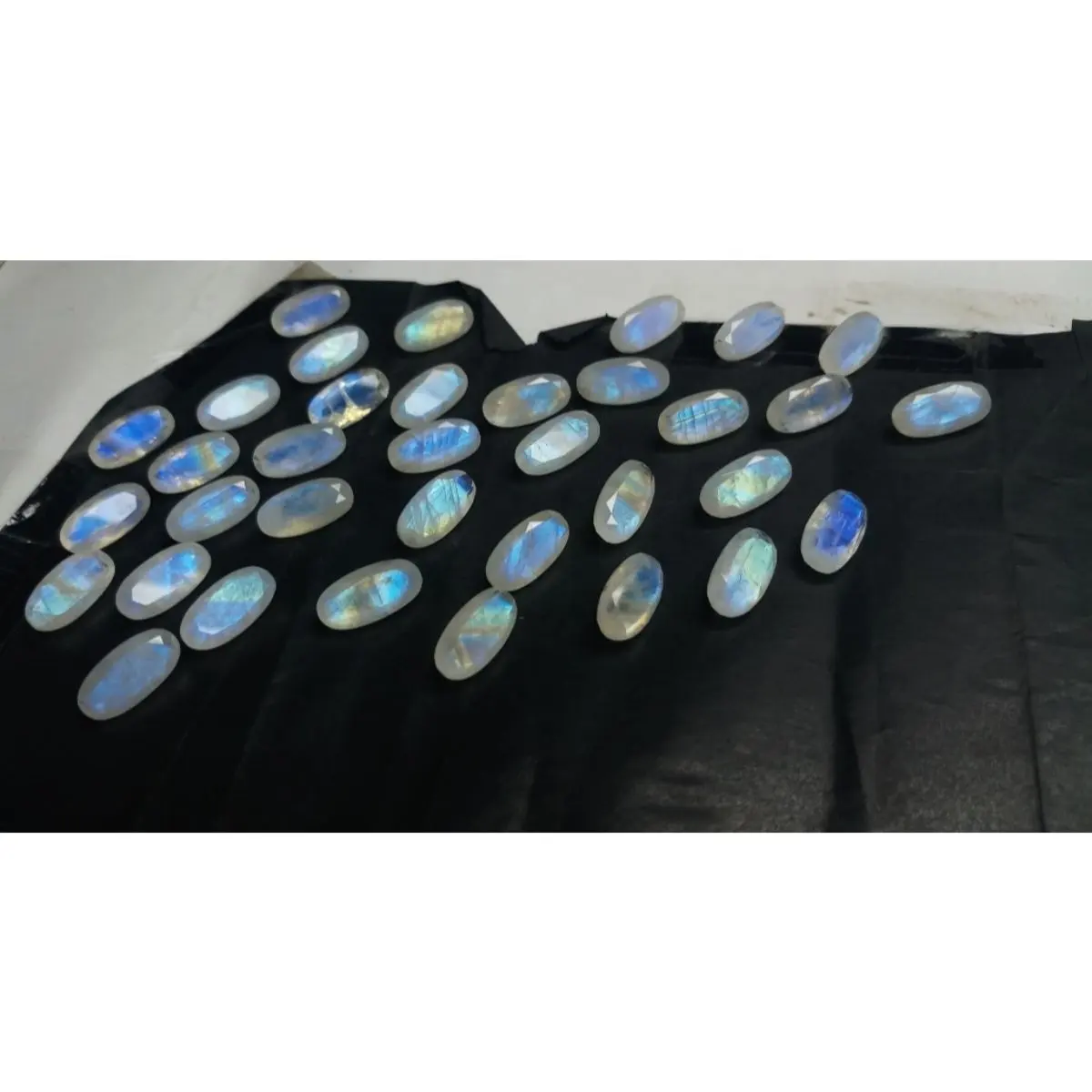 8X16 mm Oval Shape Natural Blue Flash White Rainbow Moonstone Faceted Loose Cut Gemstones Handmade bulk Stones