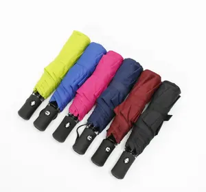 Payung portabel 3 lipat otomatis, produk penjualan laris, pegangan pendek warna polos kreatif 8K