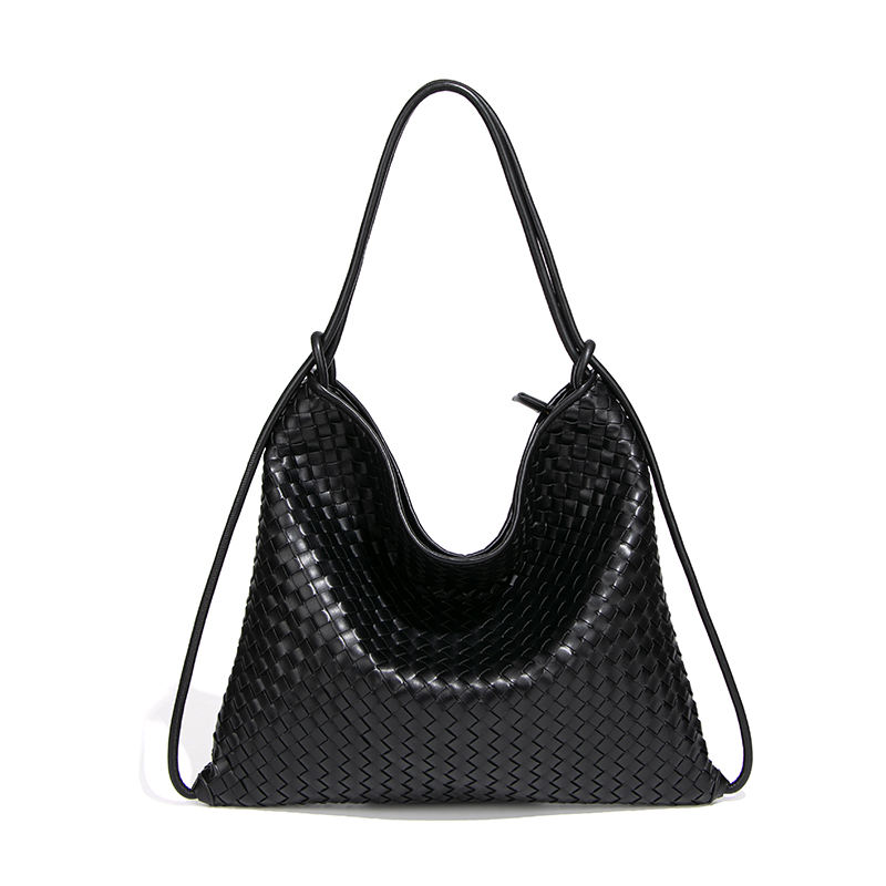 B2583 # สีดำ