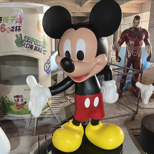 Sculpture de souris en fibre de verre grandeur nature artisanat Mickey et <span class=keywords><strong>Minnie</strong></span> Sculpture de dessin animé moderne résine transparente Mickey Animal - Product Image 1