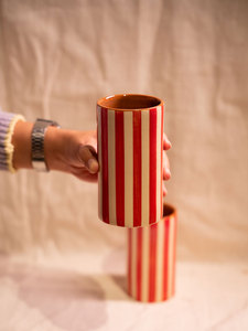 Tasse/Vase en Céramique Émaillée Faite à la Main, Style Culture Tribal, Cuite à Haute Température, avec Impression Rayures Rouges Personnalisées, Durable et Compatible Micro-ondes - Product Image 4