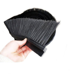 Op Maat Gemaakte Verschillende H Type Rubberen Basis Flexibele Stripborstel Voor Afdichting - Product Image 5