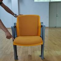 Système de sièges Yourease, gradins rétractables, équipements d'auditorium, chaise rembourrée