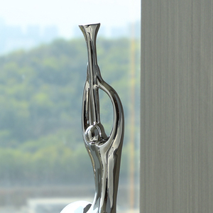 <strong>Living</strong> <strong>Room</strong> Crafts Abstract <strong>Silver</strong> Blow Man Ceramic Figurine Decoration Sculpture Statue Electroplated <strong>Ornaments</strong> <strong>for</strong> Desk Decor - Product Image 4