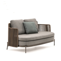 Ensemble de canapés en rotin imperméable avec structure en aluminium, design contemporain et écologique, pour l'extérieur, cour, jardin, terrasse