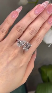 Anillo de Compromiso de Lujo con Diamante Cultivado en Laboratorio de 4CT Toi Et Moi, Oro Blanco Sólido de 14K/18K, Certificado VVS - Product Image 5
