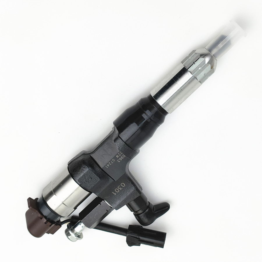 High Performance Common Rail Injector 095000-5963 Diesel Injector 23670-E0300 for HINO