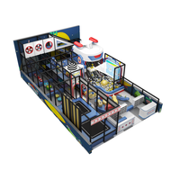Équipement de terrain de jeux intérieur sur le thème de l'espace avec trampoline, piscine à balles, toboggan spatial, parcours d'obstacles, jeux souples, personnalisable pour enfants