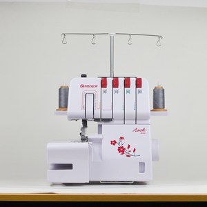 Machine à coudre multifonctionnelle domestique MYSEW M343D 1200 Sti/min, surjeteuse à quatre fils, robuste, avec accessoires - Product Image 2
