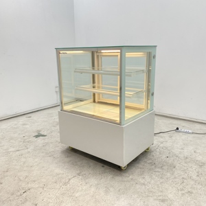 Vitrine réfrigérée commerciale en verre trempé pour l'exposition de gâteaux et pâtisseries françaises dans les pâtisseries de centre-ville - Product Image 3