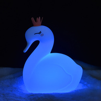 Veilleuse en silicone en forme de petit cygne rechargeable pour bébés, LED USB avec lumière blanche chaude, design mignon et kawaii, intensité réglable