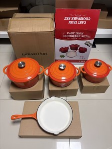 Set di 4 Pezzi Pentole in Ghisa Smaltata, Set Forno Olandese e Padella con Doppio Manico, Adatto al Forno, per <span class=keywords><strong>Cucina</strong></span> Domestica, Set Pentole OEM Ingrosso - Product Image 5