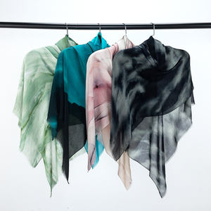 Al por mayor OEM/ODM Chales <span class=keywords><strong>de</strong></span> algodón modal estampados, Hijab <span class=keywords><strong>de</strong></span> modal tejido con estampado <span class=keywords><strong>de</strong></span> mármol personalizado, Pañuelo <span class=keywords><strong>de</strong></span> acuarela, Tela <span class=keywords><strong>de</strong></span> viscosa rayón 2026 - Product Image 2