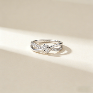 แหวนหมั้นเพชรทรงปรินเซสคัท เงินแท้ 925 ประดับเพชรแบบปาเว่ ดีไซน์เรขาคณิต เรียบหรู เครื่องประดับสำหรับผู้หญิง - Product Image 1