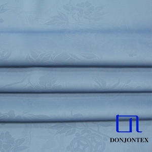 豪華なエンボス加工ストレッチサテン模造アセテートポリエステルスパンデックス生地 - Product Image 3