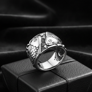 Anillo de Calavera Gótica de Acero Inoxidable 316L Impermeable para Hombre, Tono Plata Antigua, Estilo Atrevido Oscuro Rebelde, Joyería Punk para Motociclistas Yunnique - Product Image 1