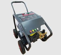 Portable haute puissance 220V électrique eau froide nettoyeur haute pression facile à utiliser Machine de lavage de voiture et Kit de nettoyage Gadget nouvel état