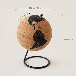Globe terrestre en liège naturel <span class=keywords><strong>de</strong></span> 14,5 cm avec support métallique – Carte géographique anglaise pour marquer vos voyages – Cadeau personnalisé pour <span class=keywords><strong>la</strong></span> maison, le bureau ou le bureau à domicile - Product Image 4