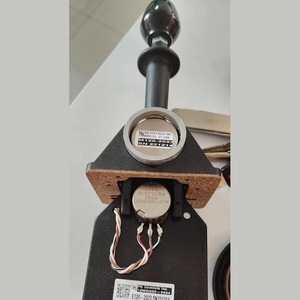 P-Q Controls Inc E120-1798 ตัวควบคุมแฮนด์รถยก ระบบอัตโนมัติทางอุตสาหกรรม ผลิตในสหรัฐอเมริกา - Product Image 2