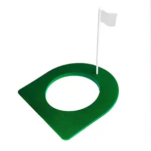 हरे रंग डालने विनियमन कप इनडोर/आउटडोर उपयोग प्रशिक्षण उपकरण गोल्फ ग्रीन डालने कप ध्वज के साथ