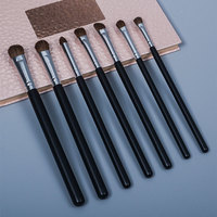 Ensemble de 7 pinceaux à yeux Dongshen OEM avec poils de poney et manche en bois, pinceaux plats et estompants pour anticernes et eye-liner, maquillage quotidien