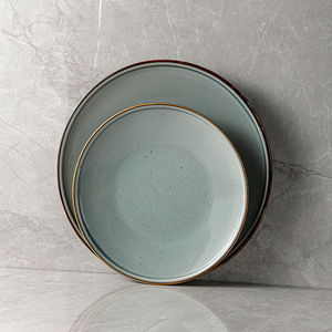 <span class=keywords><strong>Assiette</strong></span> Coupé en Céramique <span class=keywords><strong>Gris</strong></span> <span class=keywords><strong>Clair</strong></span> avec Glaçure Réactive, Qualité Commerciale, Personnalisable avec LOGO, en Porcelaine Fine, pour Restaurant - Product Image 3