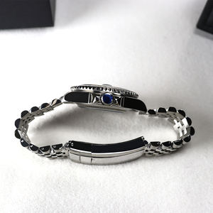 Montre automatique classique pour homme, boîtier en acier inoxydable, verre saphir, 40 mm, résistance à l'eau 5 ATM, cadran à aiguilles. - Product Image 6