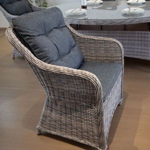 Tavolo da Pranzo Rettangolare in Rattan con 6 Poltrone, Set Divano, Arredamento da Giardino per Esterni di Qualità Esclusiva - Product Image 6